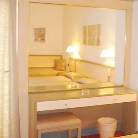 Rainbow Otel Rhodes City